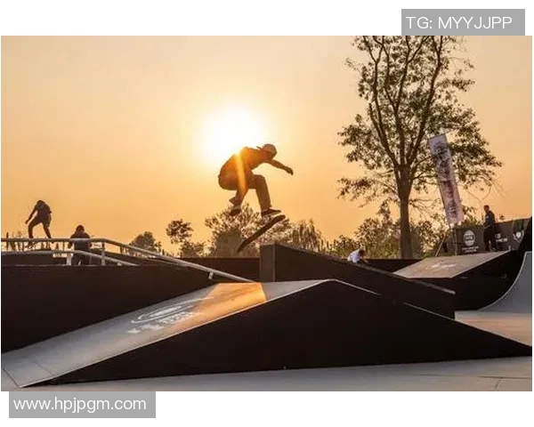 成都极限运动队区域防守分析与战术调整的得失探讨